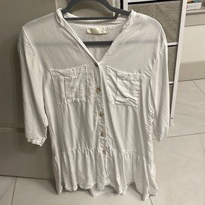 NWOT Made In Italy One Size Long Sleeved White Dress.